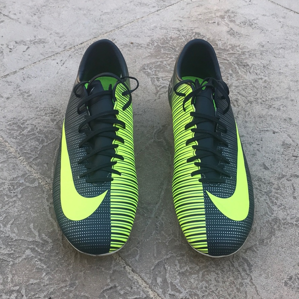 Men’s CR7 Mercurial Soccer Cleats (Green/Grey) M10
